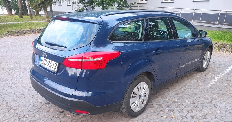 Ford Focus cena 35500 przebieg: 163723, rok produkcji 2016 z Warszawa małe 172